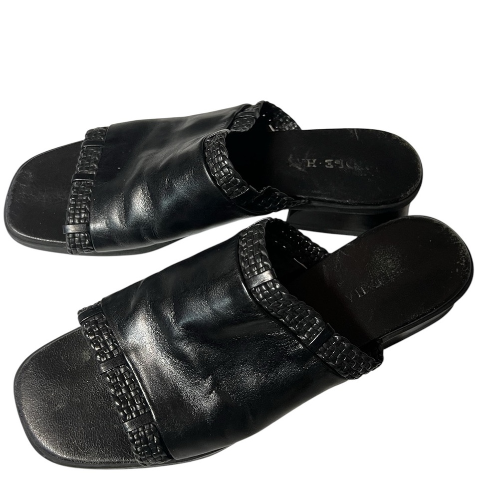 Cole Haan slides 10 black. Bag not included.